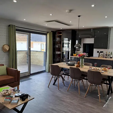 Cardinham 3 Bedroom - Max 6 Occ - Vp7 Holiday home *